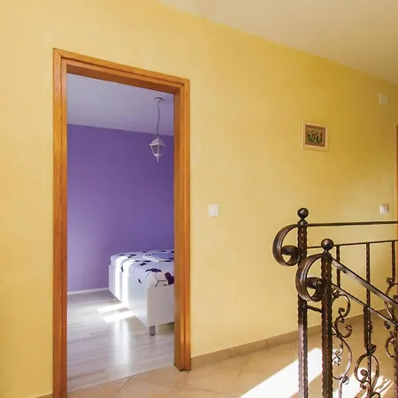Burjaki Cr بيت للعطل Trgetari