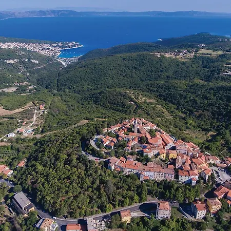 Burjaki Cr