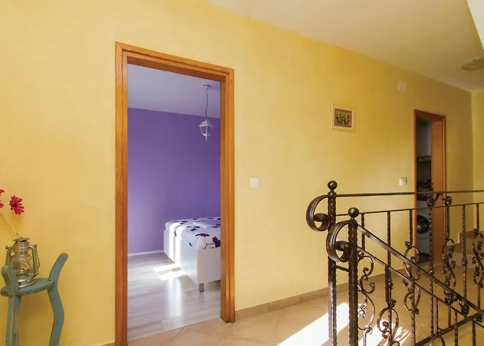 Burjaki Cr Сasa de vacaciones Trgetari